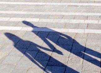 Oral seks yapmak caiz midir?